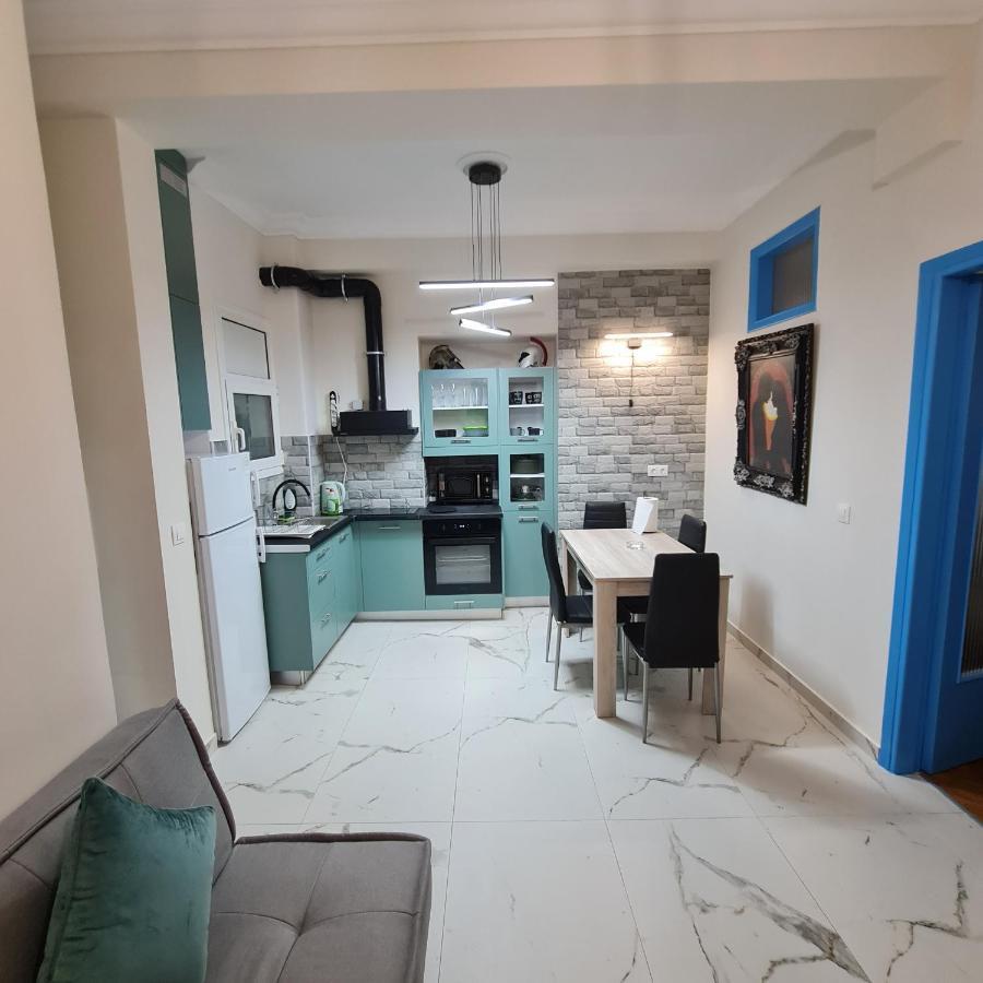 Full Apartment Near Kato Patissia أثينا المظهر الخارجي الصورة
